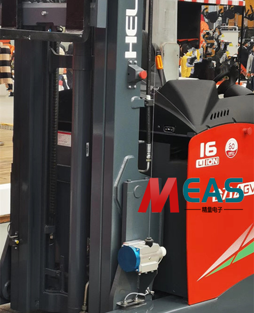 拉線位移編碼器在AGV叉車的發展趨勢 拉線位移編碼器在AGV叉車的發展趨勢