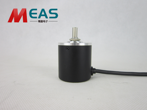 ����(xi��n)���a���D(zhu��n)��(d��ng)�r(sh��)��ݔ���}�_��ͨ�^(gu��)Ӌ(j��)��(sh��)�O(sh��)���(l��i)֪����λ�ã���(d��ng)���a������(d��ng)��ͣ늕r(sh��)������Ӌ(j��)��(sh��)�O(sh��)��ă�(n��i)��ӛ����(l��i)ӛסλ�á��@�ӣ���(d��ng)ͣ늺󣬾��a���������κε��Ƅ�(d��ng)����(d��ng)��(l��i)늹����r(sh��)�����a��ݔ���}�_�^(gu��)���У�Ҳ�����иɔ_���Gʧ�}�_����Ȼ��Ӌ(j��)��(sh��)�O(sh��)��ӛ�������c(di��n)�͕�(hu��)ƫ�ƣ������@�Nƫ�Ƶ����ǟo(w��)��֪���ģ�ֻ���e(cu��)�`�����a(ch��n)�Y(ji��)�����F(xi��n)�����֪��.