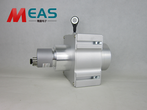 ����ʽλ�ƾ��a����Ό�(sh��)�F(xi��n)���^�f�����D(zhu��n) 