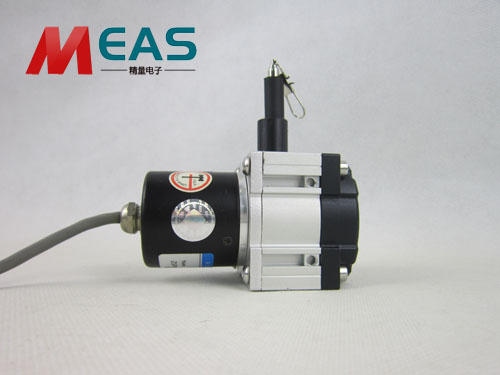 ����λ�ƾ��a��ʹ�ð��b�����F(xi��n)�Ďׂ�(g��)���}������С�������