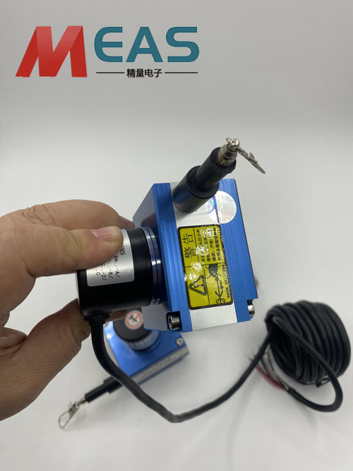 ����SSI����λ�Ƃ��������M�˼��g�ļ������c���Q��